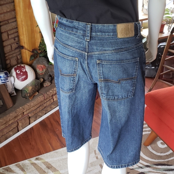 LL COOL J Demin shorts. - Picture 5 of 6